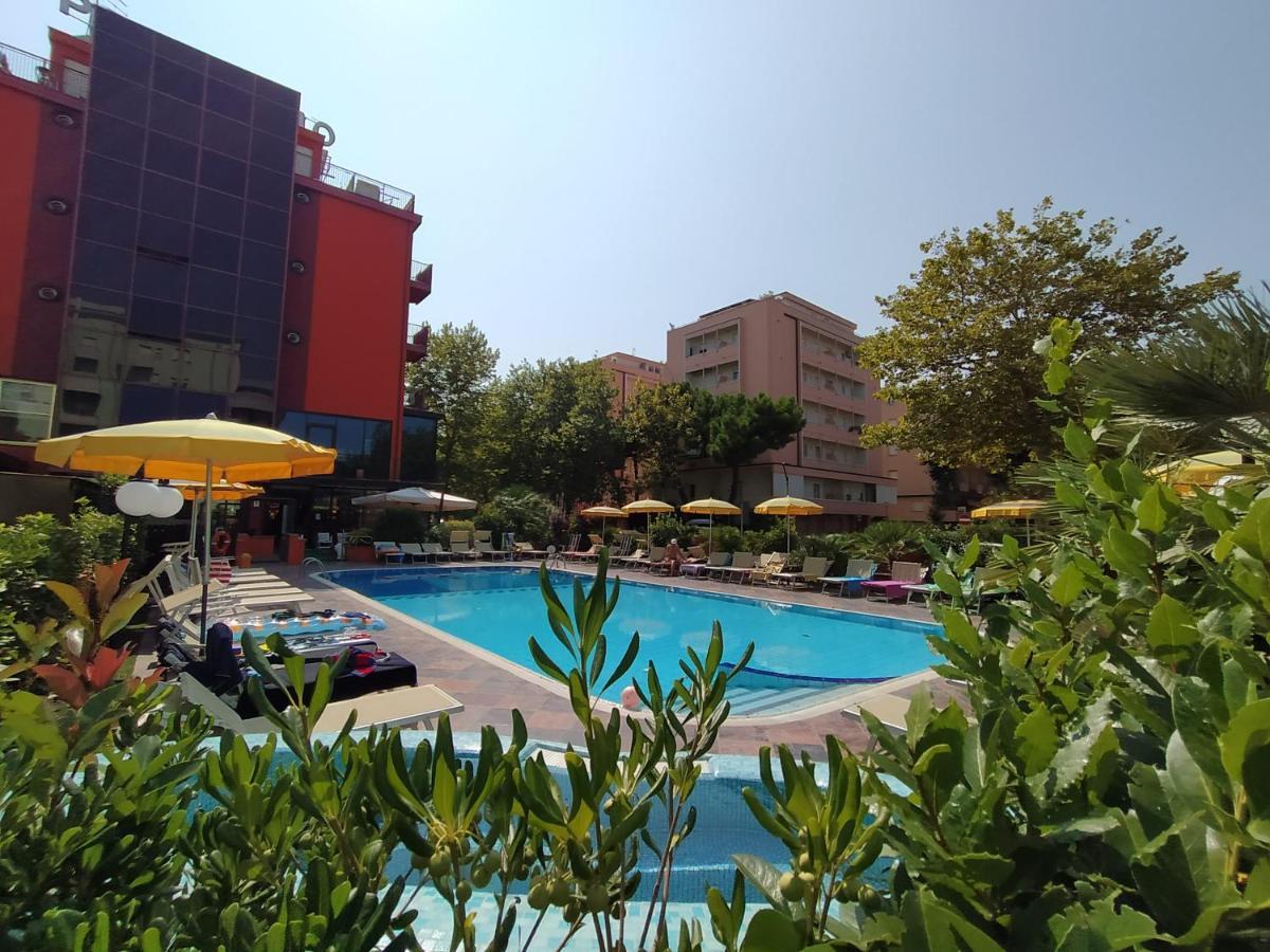 Hotel Prestigio Cesenatico Dış mekan fotoğraf