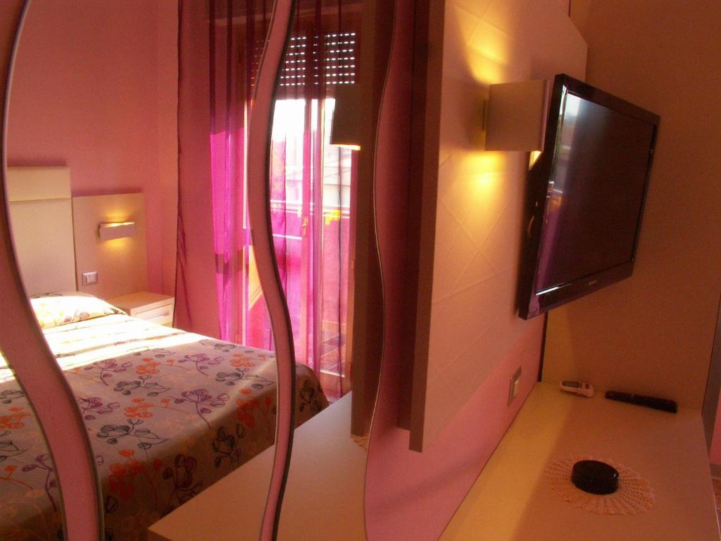 Hotel Prestigio Cesenatico Oda fotoğraf