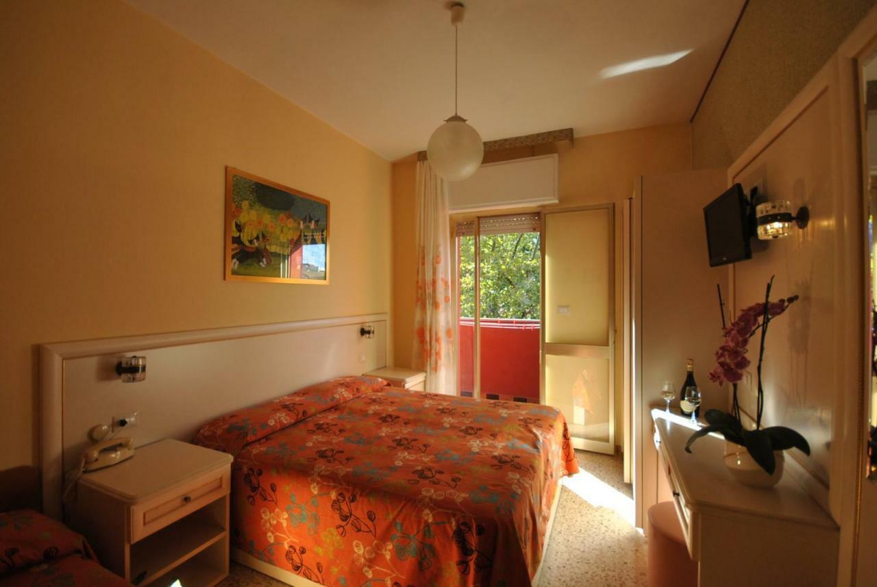 Hotel Prestigio Cesenatico Dış mekan fotoğraf
