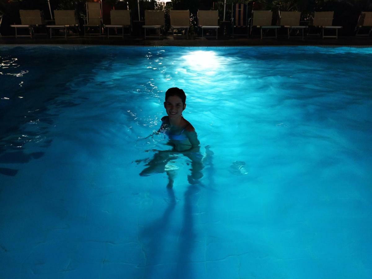 Hotel Prestigio Cesenatico Dış mekan fotoğraf
