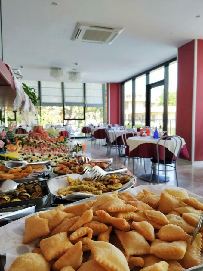 Hotel Prestigio Cesenatico Dış mekan fotoğraf
